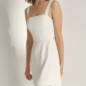 Aritzia Wilfred Ecloument Dress